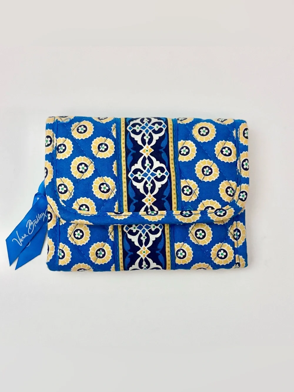 Vera Bradley Blue Riviera Patterned Quilted Fold Wallet